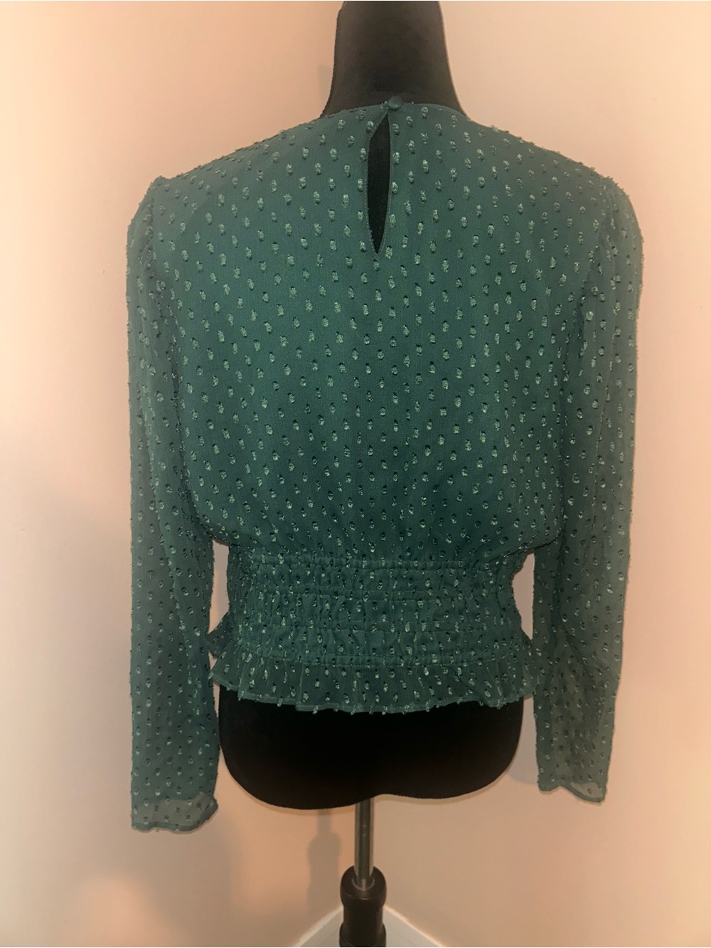 Express Large Blouse - Picture 2 of 3